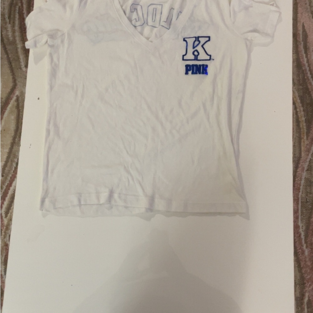 Women’s  White and Blue u of K Graphic Tee